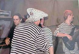 Mamonas Assassinas no Quorums Chopp, em Bauru / SP, em 09/09/1995. - Herold Bruno